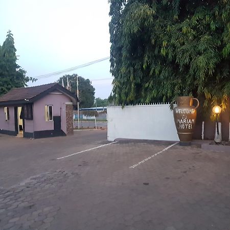 Mariam Hotel Tamale Bagian luar foto