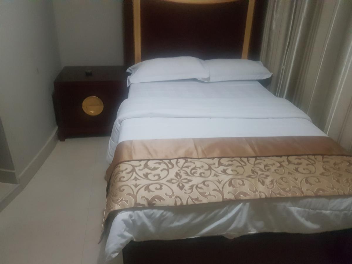 Mariam Hotel Tamale Bagian luar foto